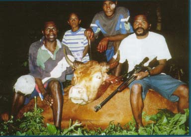 Peta, Roh, Paul and John with the aggro tan Bullock